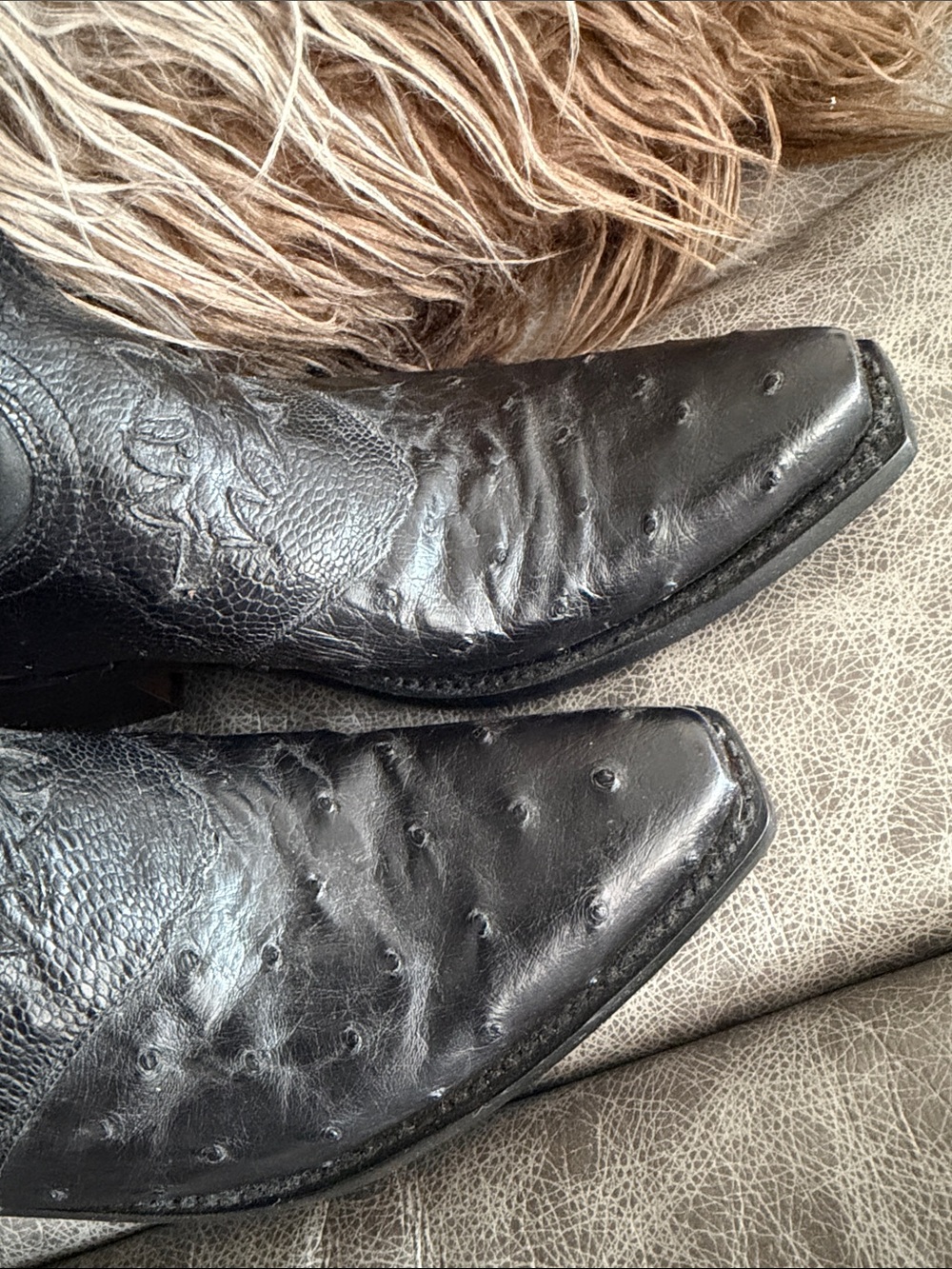 Lucchese ostrich & leather black Western Boots, ostrich toe box - Picture 4 of 16